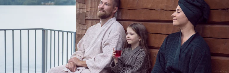 Saunavaatteet: Synteettiset kankaat eivät kuulu tänne