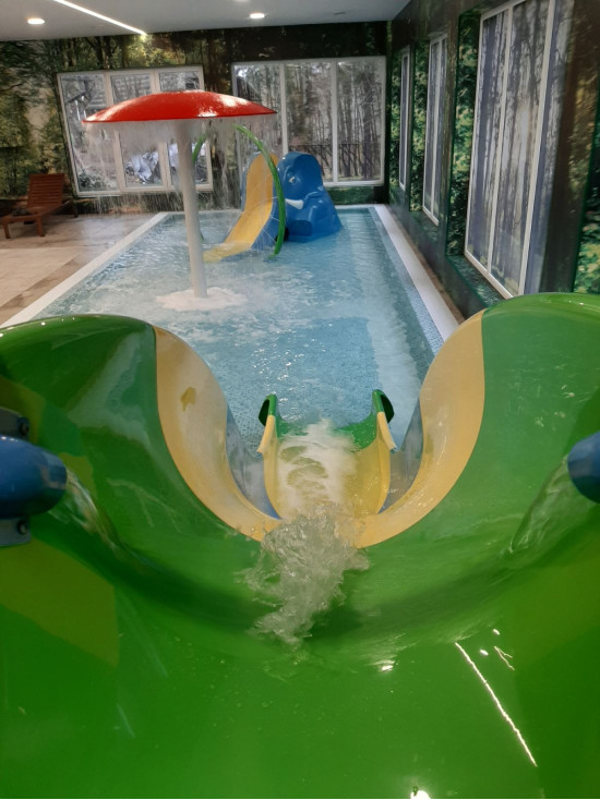 Uima-altaat ja saunat talossa "Po ąžuolais" - Kylpyläkeskukset