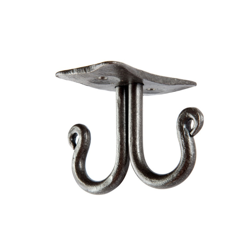 Pyyhehylly hyllyn alla, kaksi koukkua