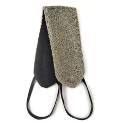 Takaosan pesuri mustilla kahvoilla 