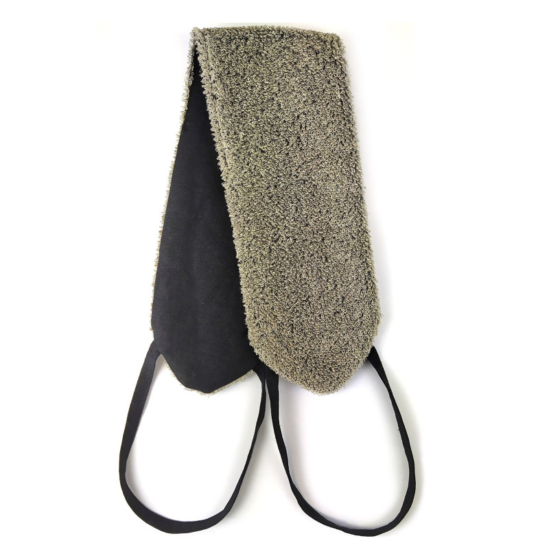 Takaosan pesuri mustilla kahvoilla