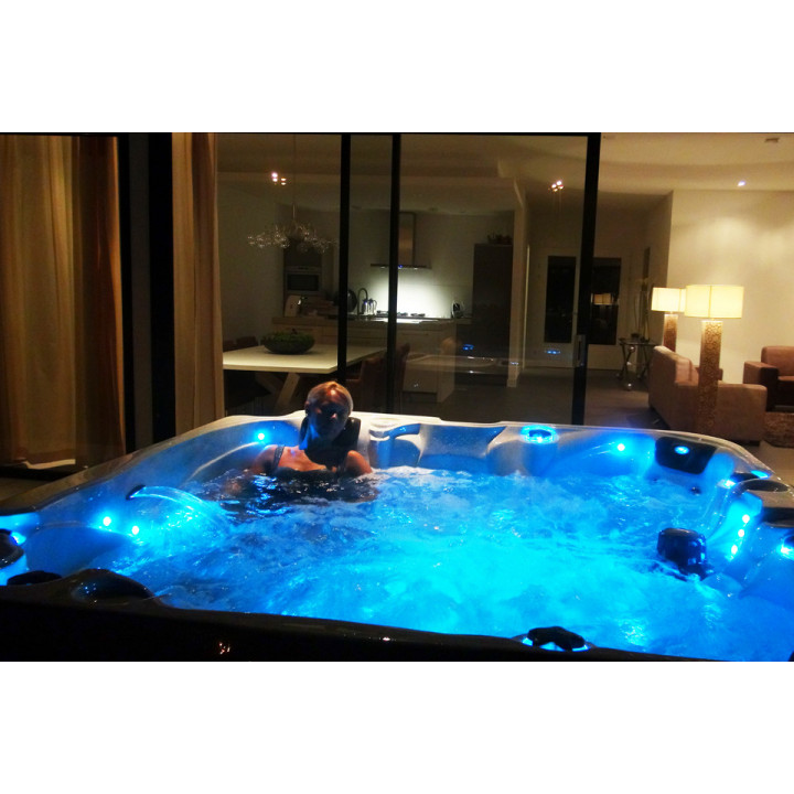 SPA-hieronta-allas - ADMIRE