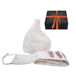 Lahjapaketti GINTARAI lahjarasiassa. Hattu ja puikko 