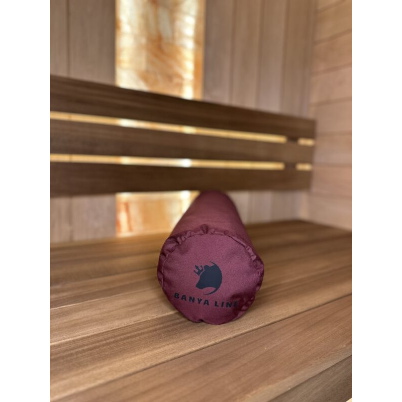 Pehmuste jalkojen alla, PUNAINEN