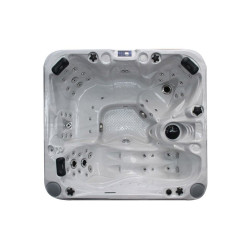 Vesihieronta-allas SPA PEASURE  Vesihieronta-allas SPA PEASURE