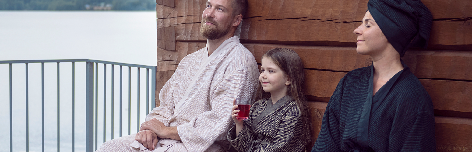 Saunavaatteet: Synteettiset kankaat eivät kuulu tänne
